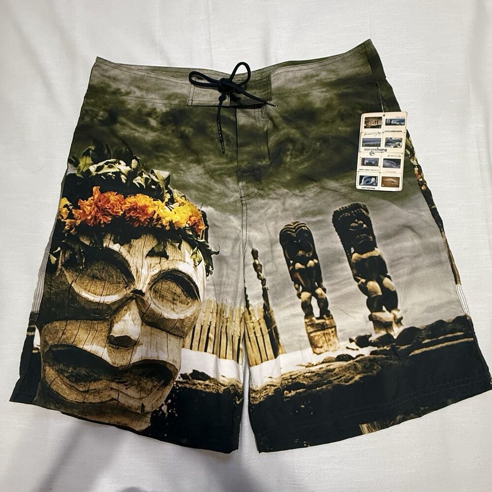 Aaron Chang Men’s Chang Tiki Print Board Shorts Sz 38 New Rare